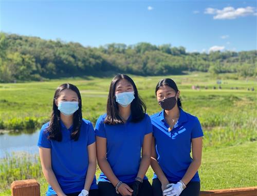 Senior golf team members